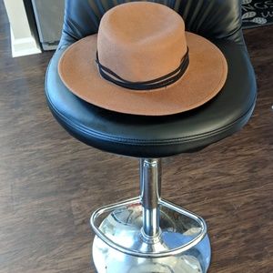 Fedora Tan hat